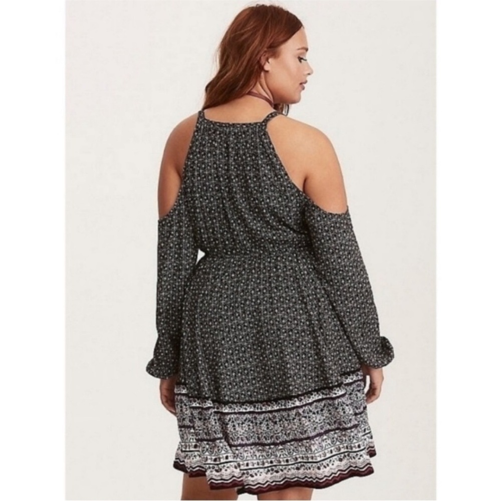 Torrid Multi-Color Border Print Challis Cold Shou… - image 3